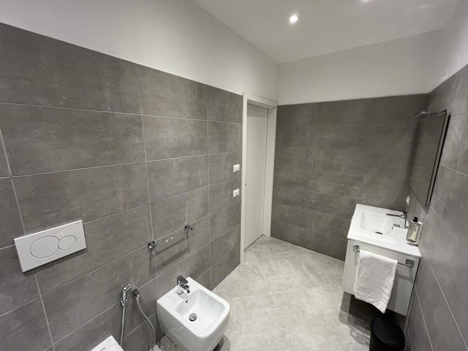 House Of Oscar Aparthotel Adria Exterior photo